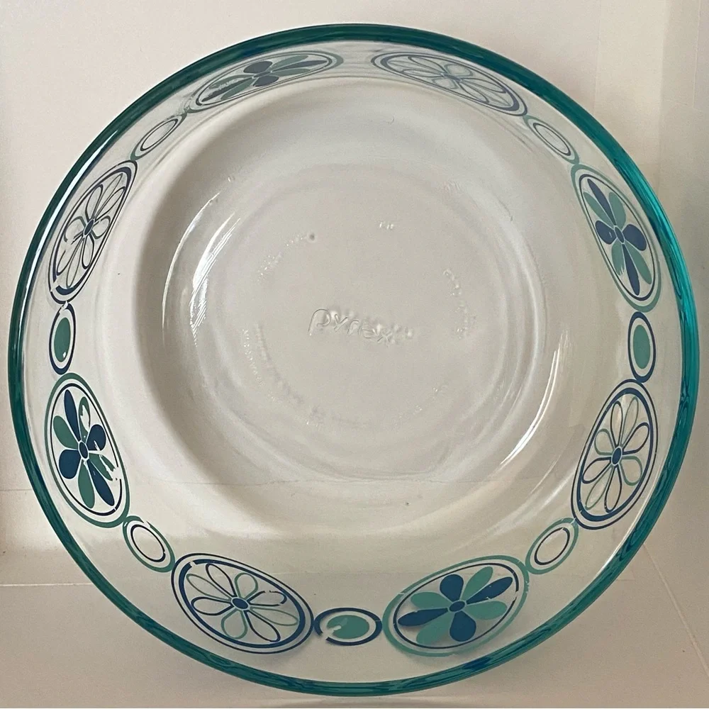 Pyrex vintage “pinwheel”